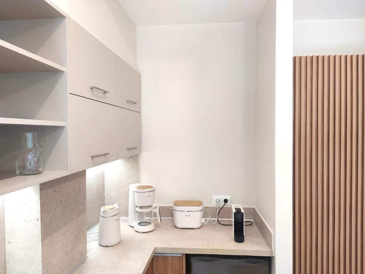 Ble Residence, Your Home Away From Home Pánormos Eksteriør billede